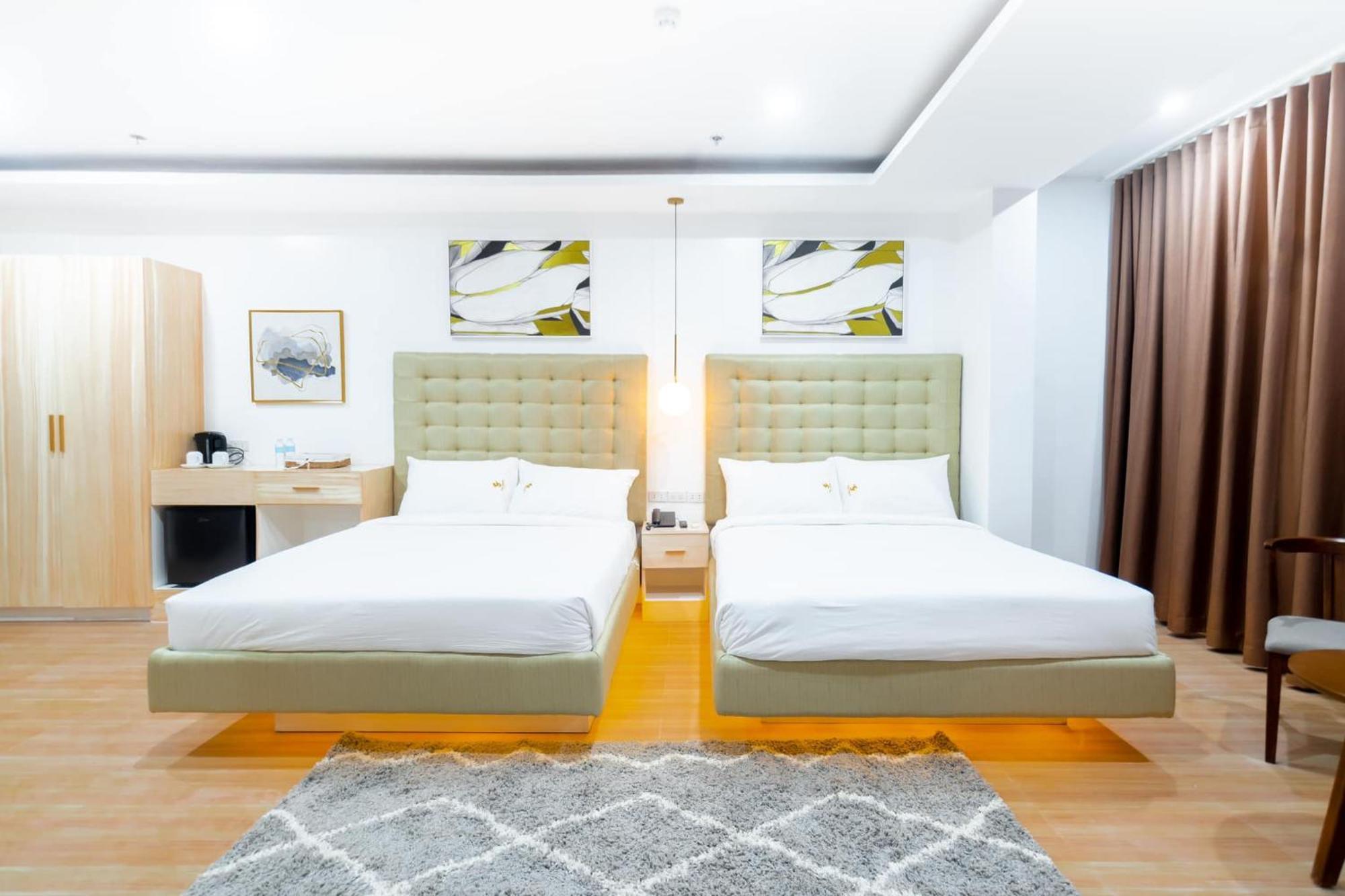 The Glend Hotel Iloilo Passi Extérieur photo